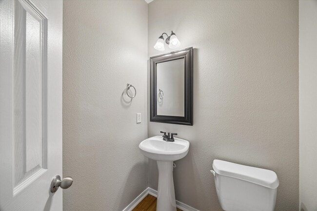 Photo - 6218 Lovage Ave