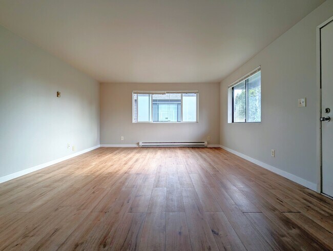 Living Room - 8436 Delridge Way SW Unit 3