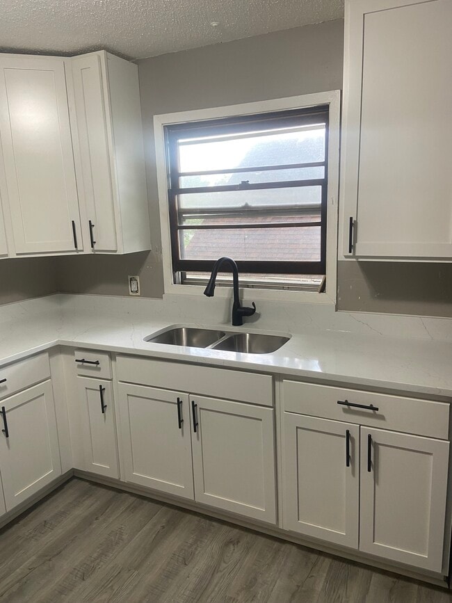 Photo - 332 Quincy St NE Unidad 332