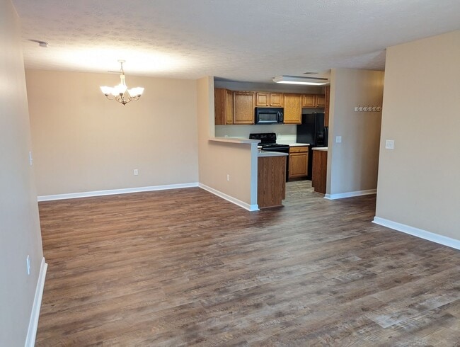 Photo - AVAILABLE SOON - Convenient 2 Bed/2 Full Bath Condo in Beavercreek! Unit 205