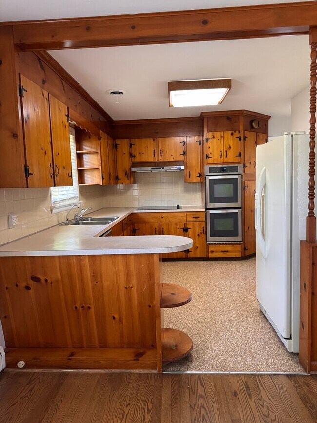 104 Tanzalon Dr
