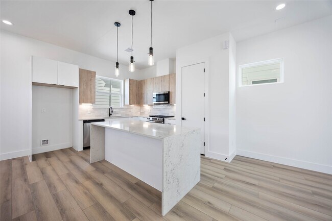 Photo - 6735 Peerless St Unit C