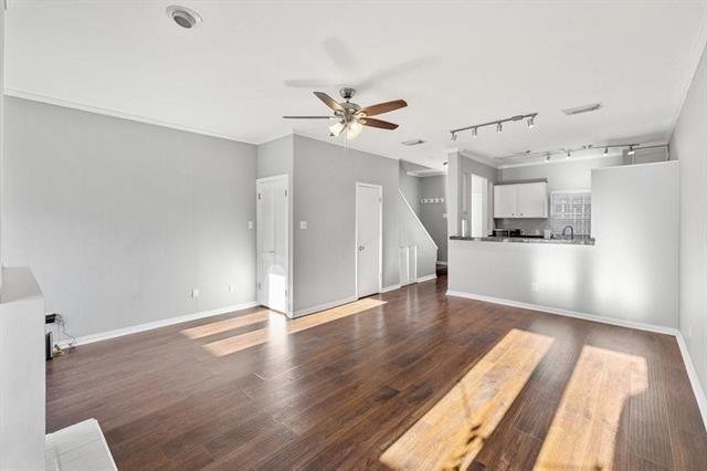 Photo - 3818 N Hall St Unit 125
