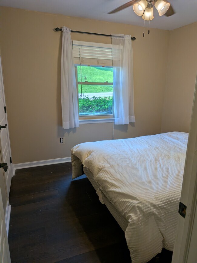 Photo - 3613 Brookeside Dr Unidad 1