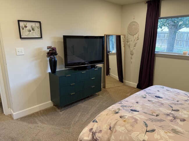 Photo - 10344 Flatland Trl