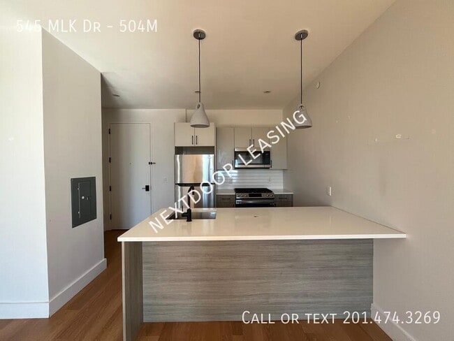 Building Photo - 545 M.L.K. Drive Unit 504M