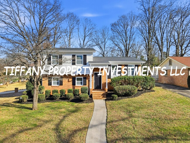 Building Photo - 1601 Carfax Dr