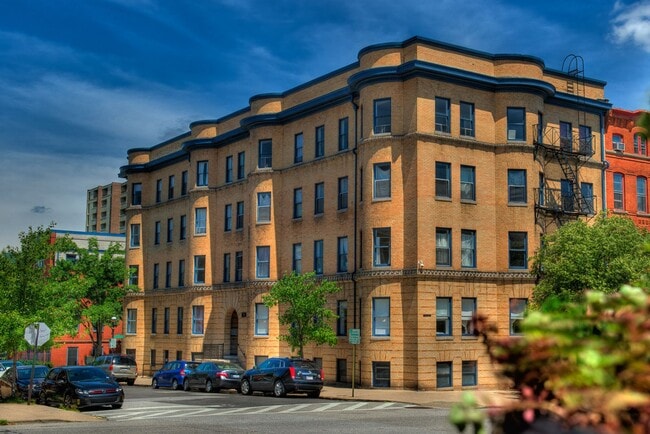 Building Photo - 1631 Park Ave Rental