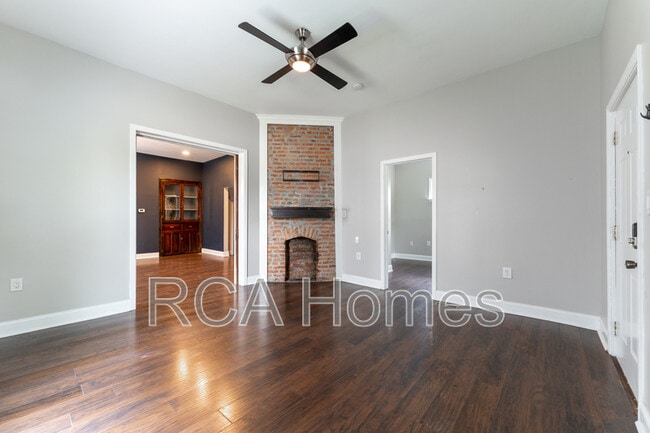 Photo - 1042 St Paul St