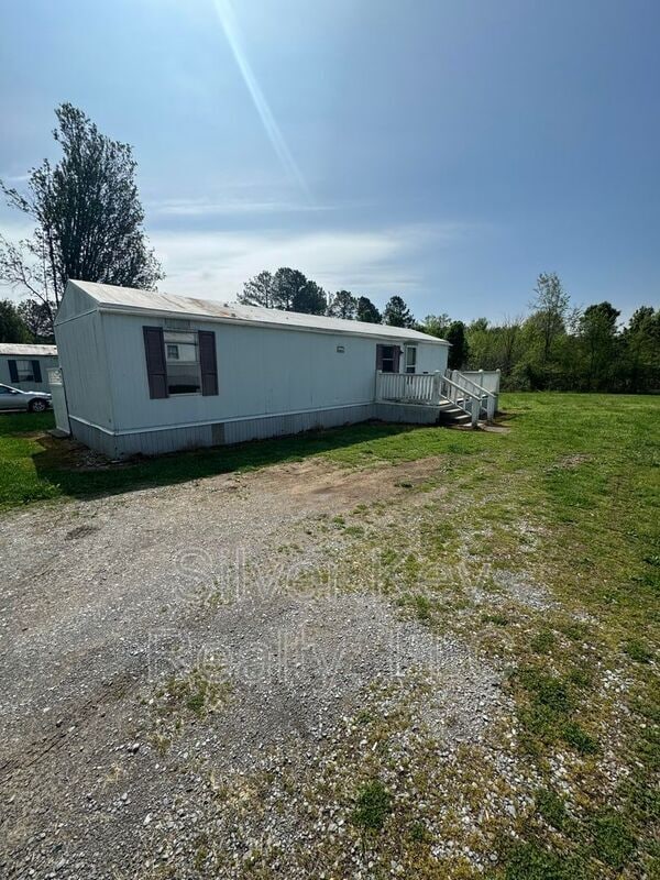 Building Photo - 270 Co Rd 213
