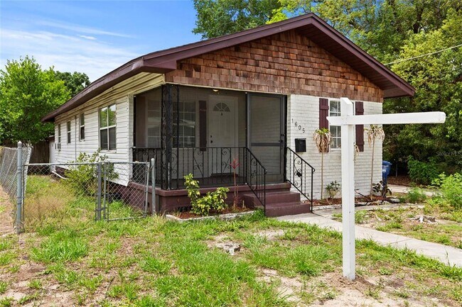 Photo - 1605 E 29th Ave