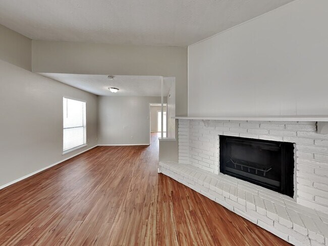 Photo - 6646 Loch Langham Dr