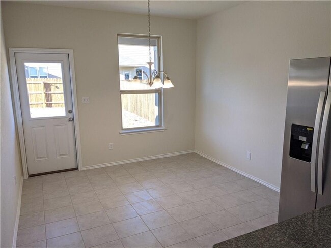 Photo - 1013 Cliffbrake Wy
