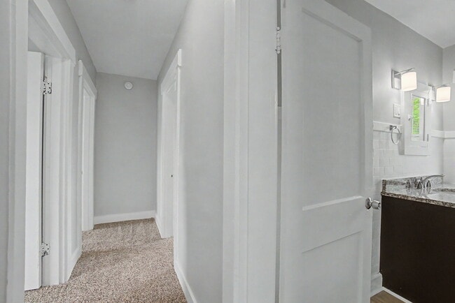 Photo - 2600 Wayne Ave