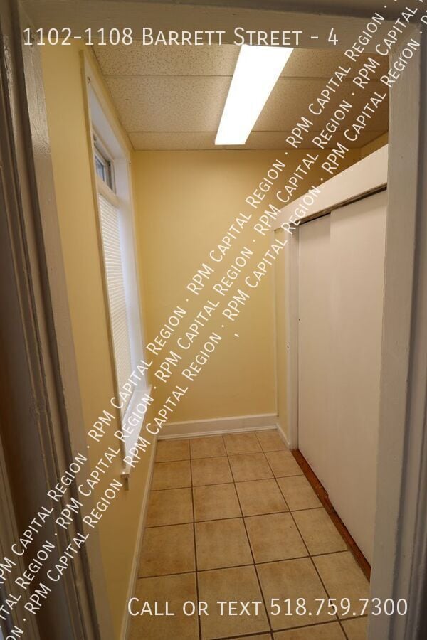 Photo - 1102-1108 Barrett Street-4 Unit 4