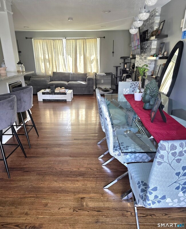 Photo - 49 Hillwood Ln