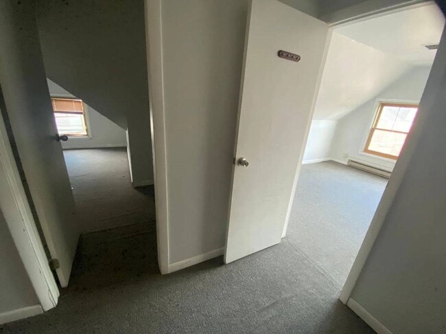 Photo - 1 Bedroom Burlington Available NOW! Unit Upstairs Bedroom