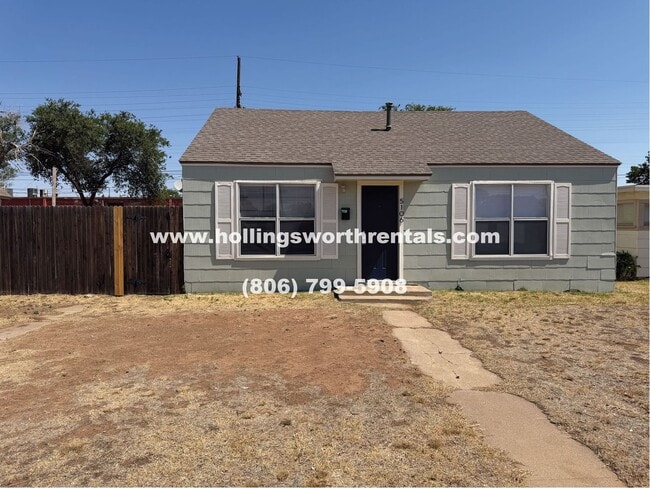 Building Photo - Cute and cozy 2 bed 1 bath home