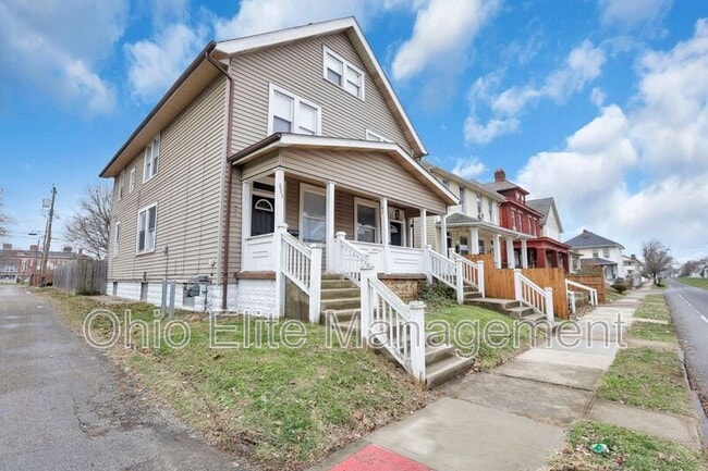 Photo - 295 E Woodrow Ave