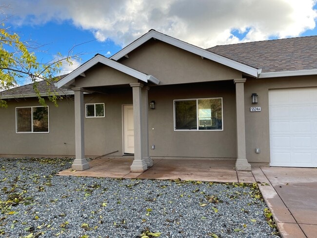 Photo - PA5524 A- Francis, Albert Unit A