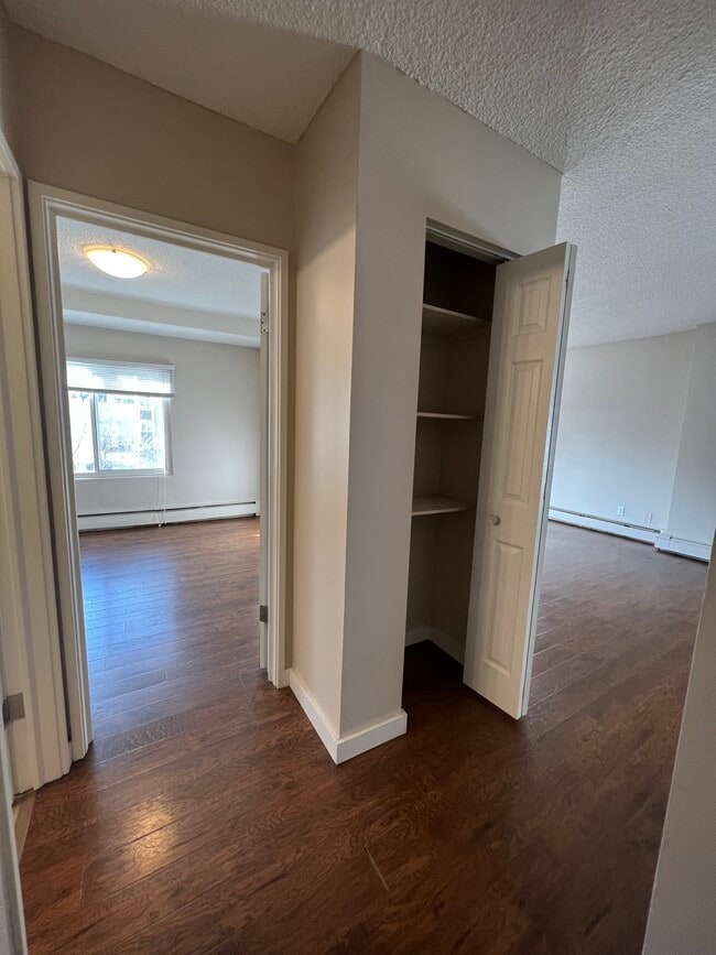 Photo - Bellamy Place