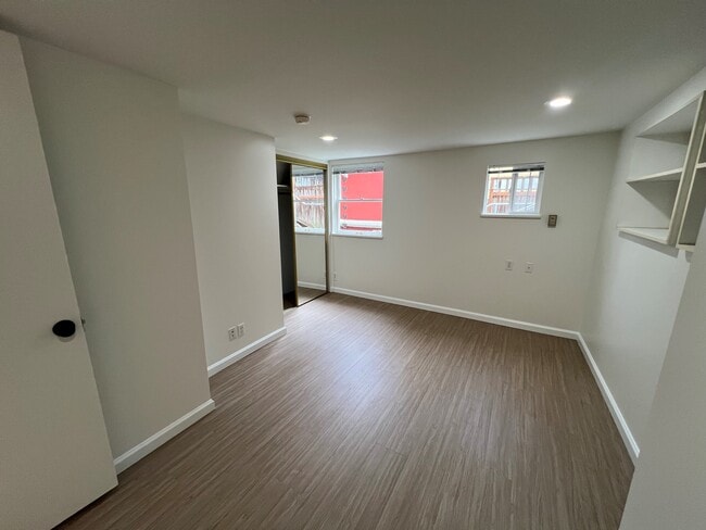 Photo - 33 Etruria St Unidad Apt. D