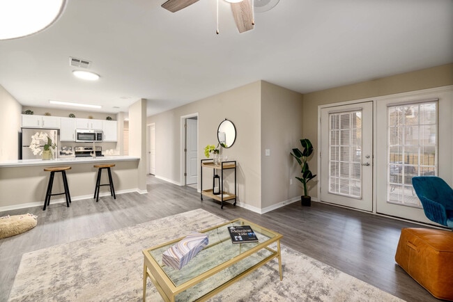 403 West apartments — community photo