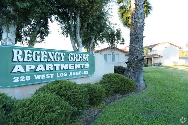 Regency Crest Apartments - Regency Crest Apartments