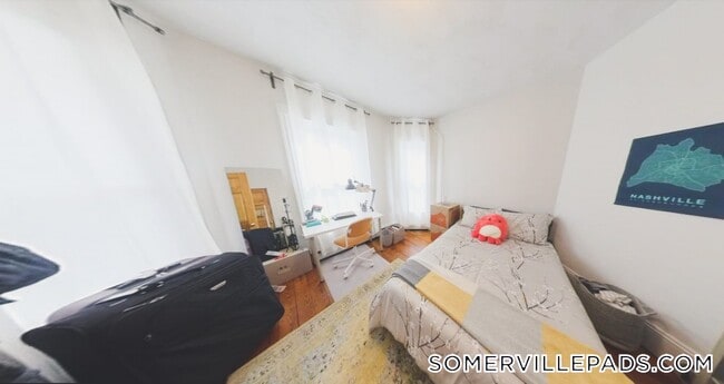 Photo - 339 Beacon St Unidad A