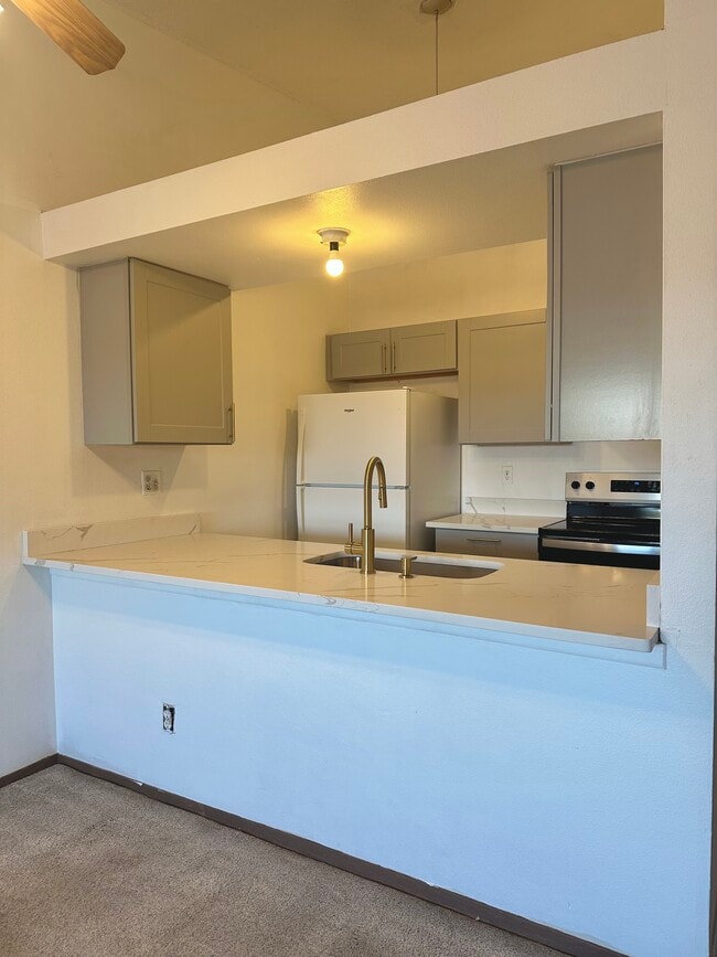 Building Photo - 4285 S Salida Way Unit #14