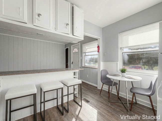 Photo - 396-398 South Powell Avenue Unit 396