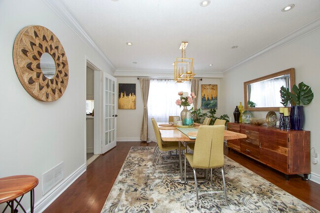 Photo - 1669 Dellbrook Ave