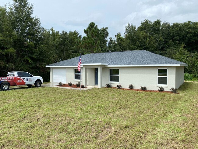 Photo - Desirable SE Ocala Neighborhood 3/2/1 **WON"T LAST**