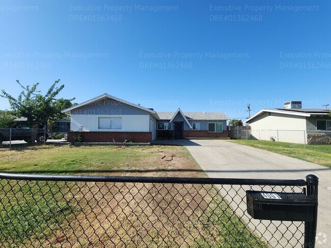 Building Photo - 3 Bedroom 2 Bath house