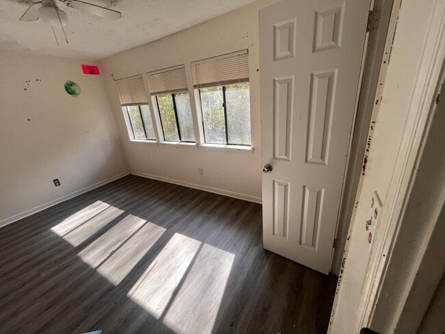 Photo - 7560 Taylor Rd Unit 21