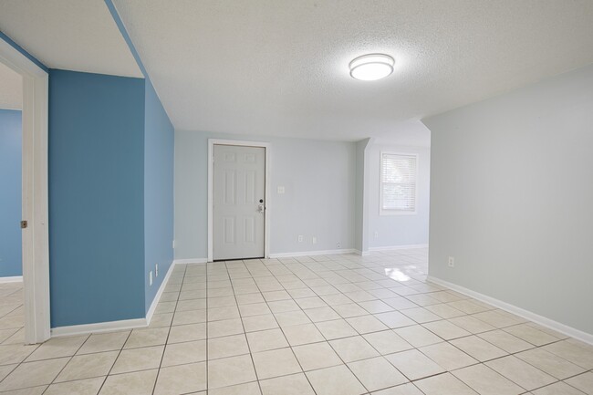 Photo - 1006 S 5th Street