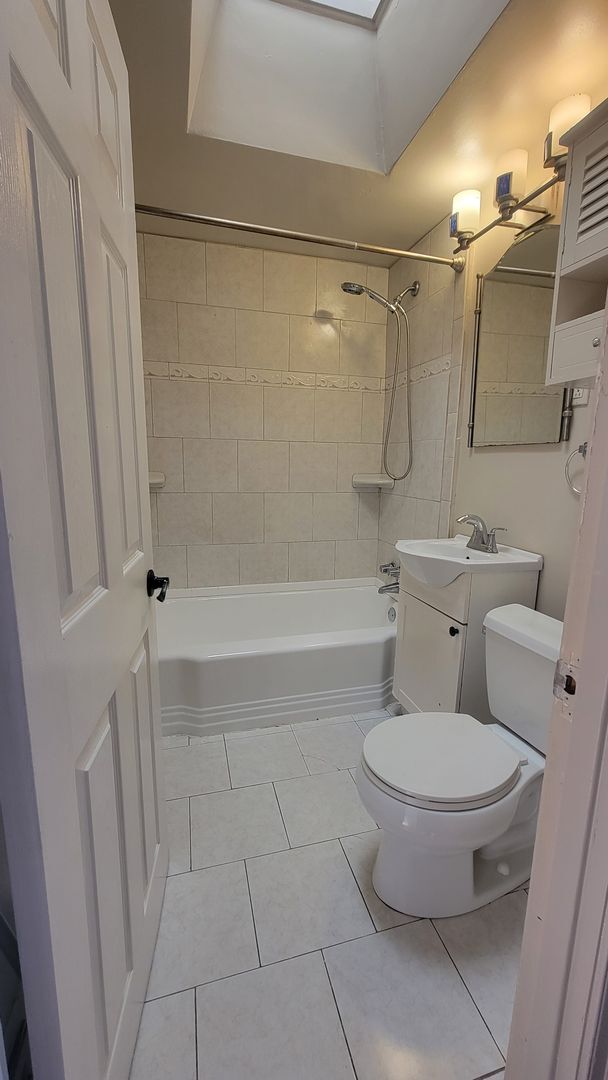 Photo - Beautiful Home In West Oak Lane