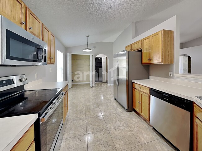 Photo - 16918 Corner Hill Ct