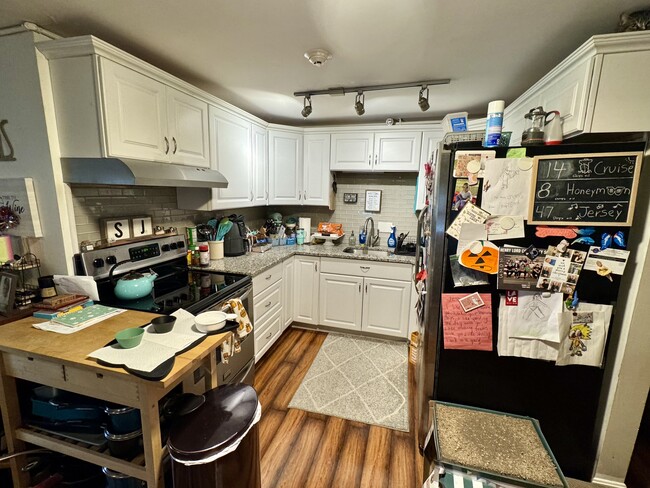 Photo - 120 Spruce St Apartments Unit 8