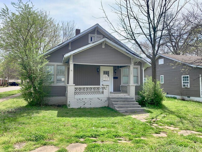 3 Bedroom 1 Bath – For Rent! - 3 Bedroom 1 Bath – For Rent! House