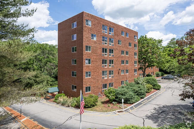 Hamilton Park - Hamilton Park Apartments
