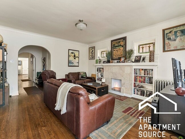 Photo - 1432 W Jonquil Ter Apartments Unit 2