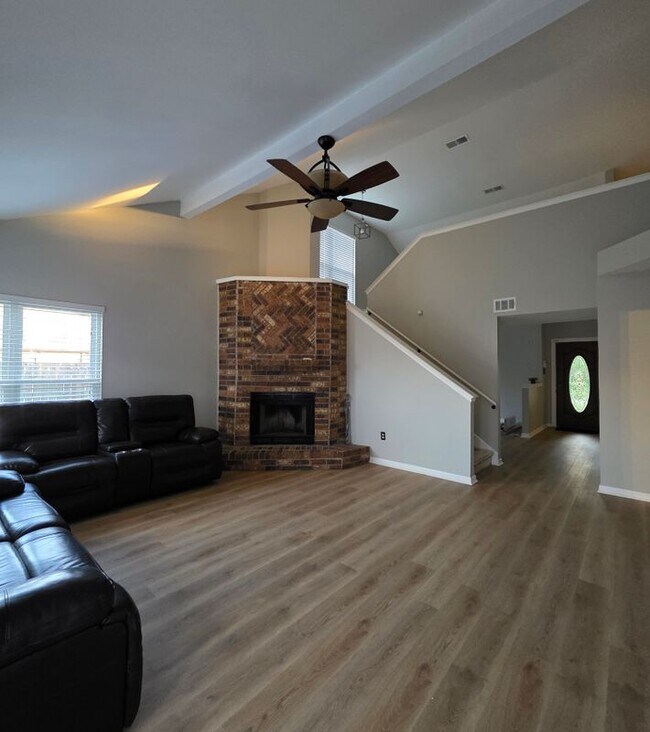 Photo - 3941 W Bamboo Dr