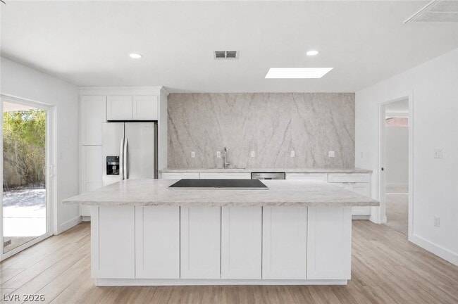 Photo - 1300 Canosa Ave