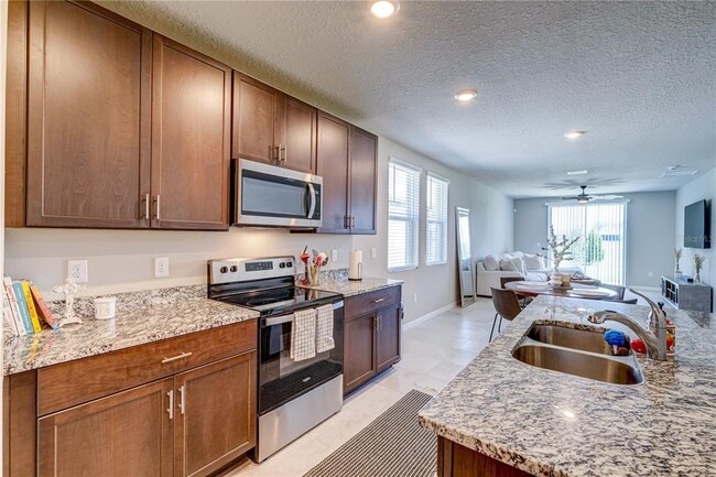 Photo - 10210 Daybreak Glen