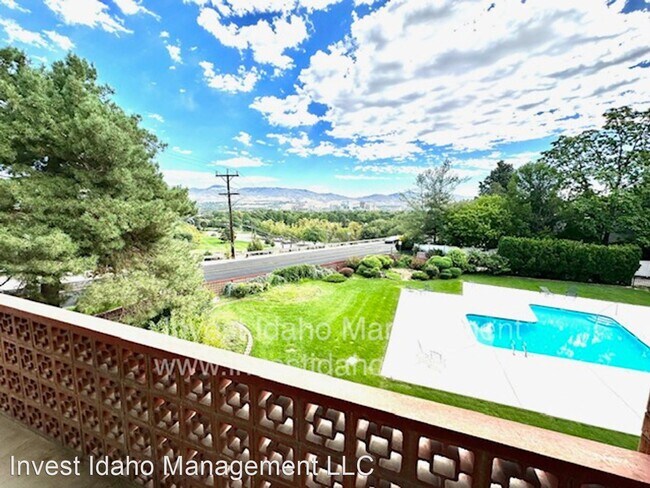 Photo - 2 br, 1 bath House - 3701 W Crescent Rim D...