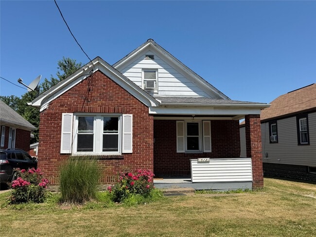 Building Photo - 522 E 33rd St