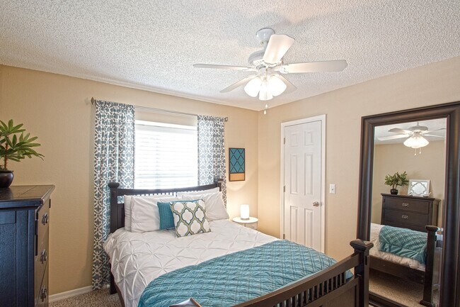 Photo - Pinewood Park