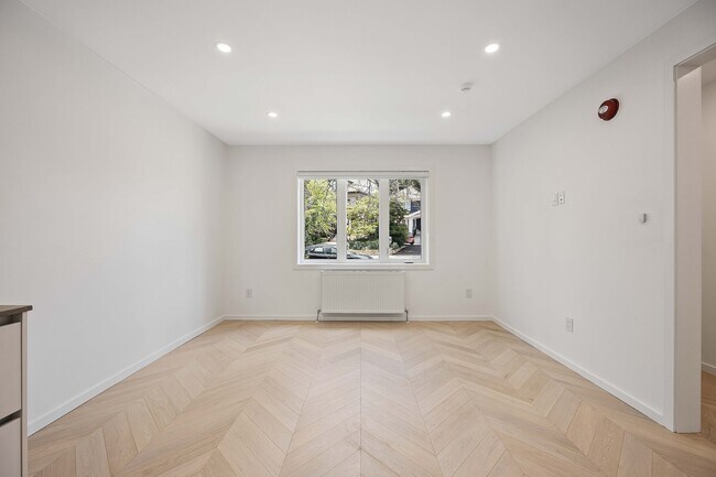 Photo - 1340 Avenue Rd