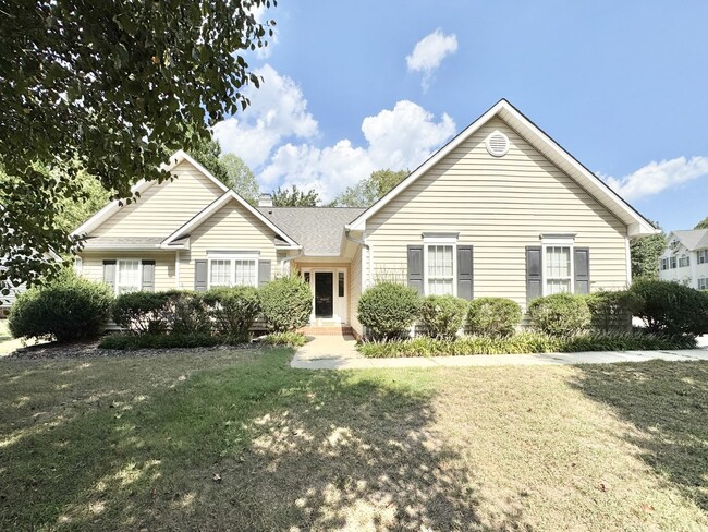 Building Photo - 4800 Corinthian Way
